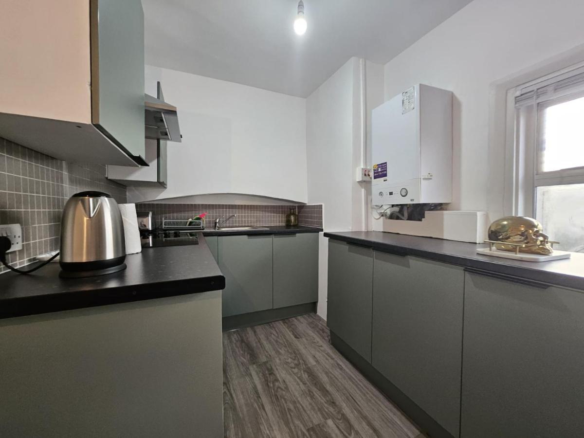 Battersea Park Apartments Londra Esterno foto